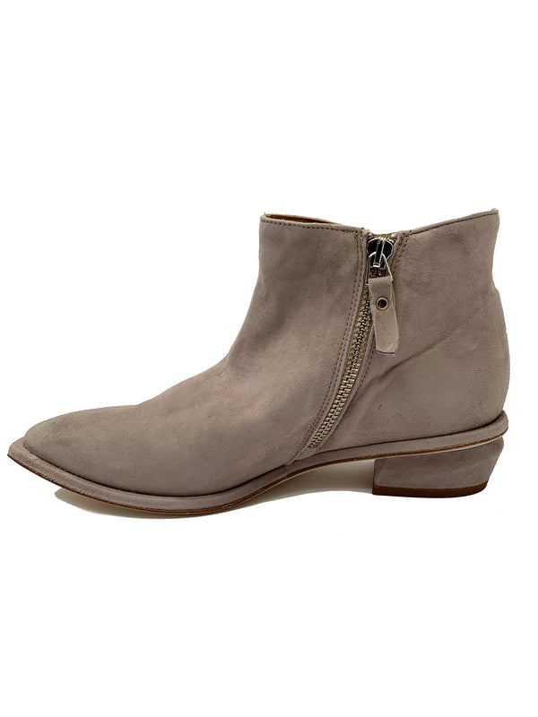 Dolce vita women's cassius ankle clearance boot